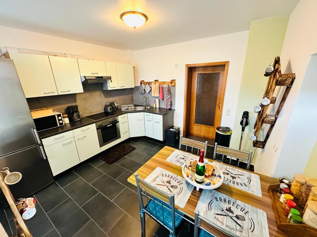 Gemuetliche Wohnung In Gruenhainichen Erzgebirge Grunhainichen Kültér fotó